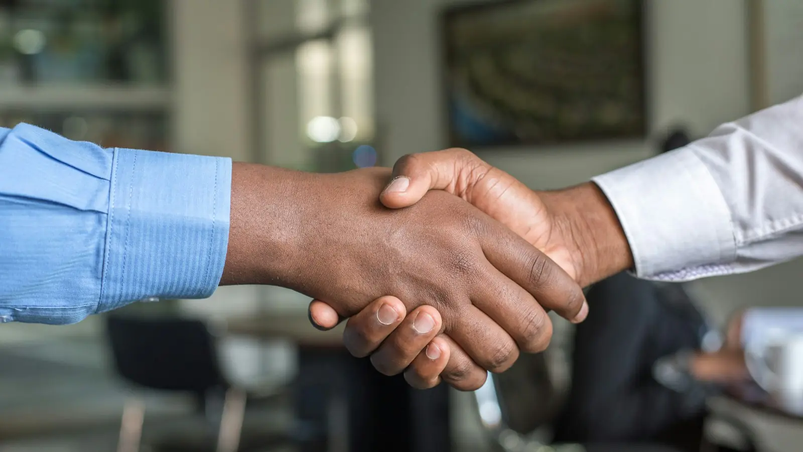 lead generation Perth — two people shaking hands